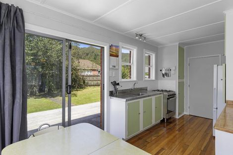Photo of property in 114 Judd Crescent, Naenae, Lower Hutt, 5011