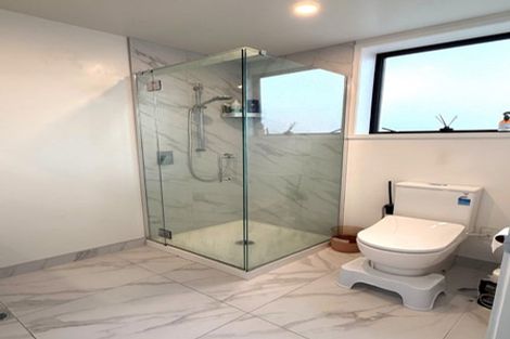 Photo of property in 12/170 Don Buck Road, Massey, Auckland, 0614