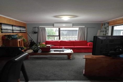 Photo of property in 623 Waitarere Beach Road, Waitarere Beach, Levin, 5510