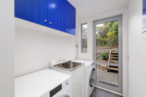 Photo of property in 5 Emerson Crescent, Diamond Harbour,  8971