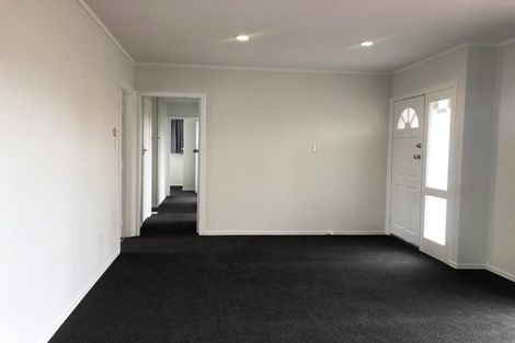 Photo of property in 12 Sacha Place, Glenview, Hamilton, 3206