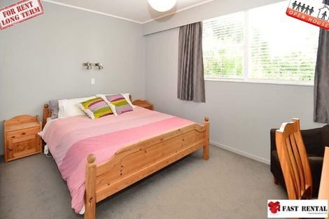 Photo of property in 20 Tawhana Crescent, Red Beach, 0932