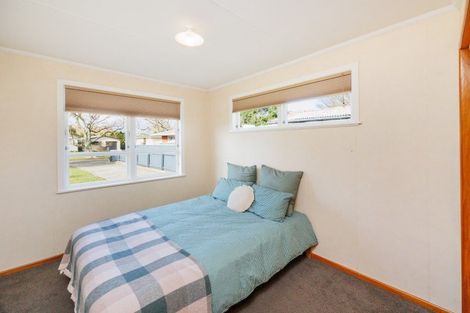 Photo of property in 2 Oban Place, Awapuni, Palmerston North, 4412