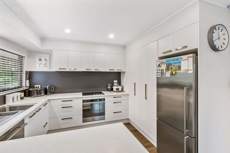 Photo of property in 48 Simpson Road, Papamoa Beach, Papamoa, 3118
