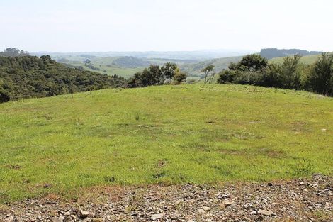 Photo of property in 60 Summer Road, Tinopai, Matakohe, 0593