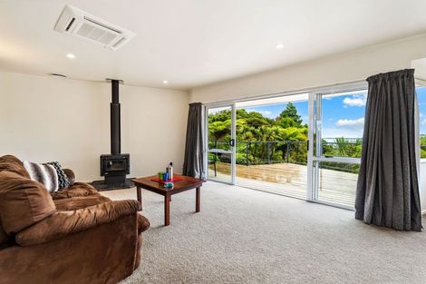 Photo of property in 22 Boeing Road, Onerahi, Whangarei, 0110