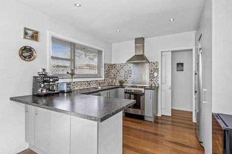 Photo of property in 20 Oriana Crescent, Hornby, Christchurch, 8042