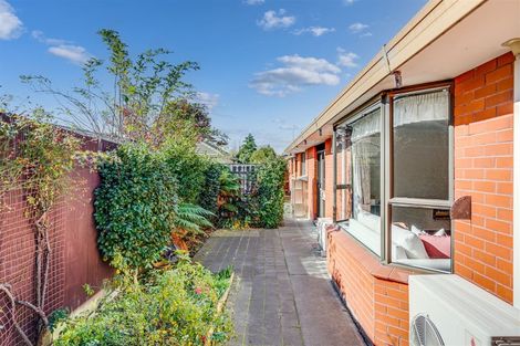 Photo of property in 2 Saint Clio Street, Ilam, Christchurch, 8041