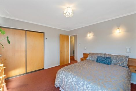 Photo of property in 423 Harewood Road, Harewood, Christchurch, 8051