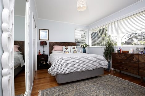 Photo of property in 54 Helena Street, Massey, Auckland, 0614