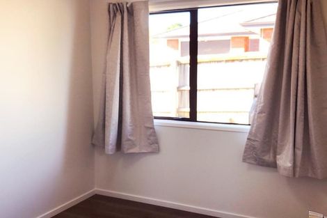 Photo of property in 142 Solar Road, Glen Eden, Auckland, 0602