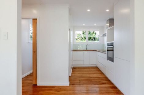 Photo of property in 23 Tilbury Avenue, Hokowhitu, Palmerston North, 4410