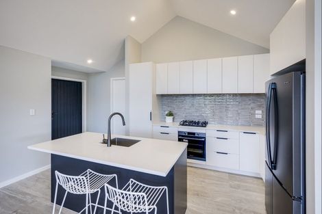 Photo of property in 30a Lucknow Road, Havelock North, 4130