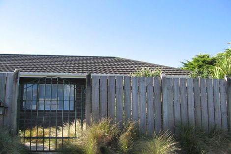 Photo of property in 2 Shastri Terrace, Khandallah, Wellington, 6035