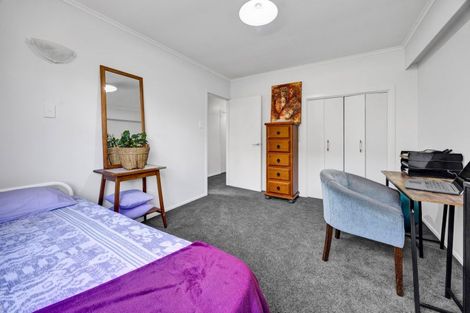 Photo of property in 203b South Road, Spotswood, New Plymouth, 4310