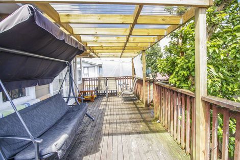 Photo of property in 601 Massey Road, Mangere, Auckland, 2022