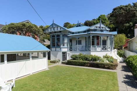Photo of property in 176 Derwent Street, Island Bay, Wellington, 6023