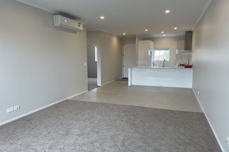 Photo of property in 26a Taikura Avenue, Red Beach, 0932