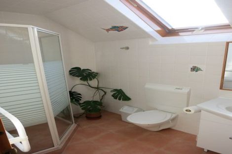 Photo of property in 104 Yaldhurst Road, Sockburn, Christchurch, 8042