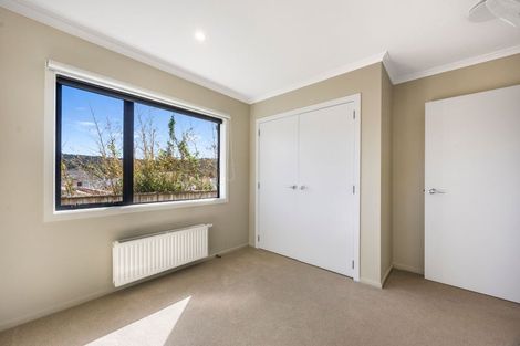 Photo of property in 13 Henrietta Maxwell Grove, Wainuiomata, Lower Hutt, 5014