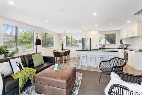 Photo of property in 88 Mercury Way, Whitby, Porirua, 5024