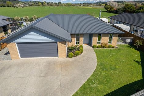 Photo of property in 14 Mary Newton Place, Brightwater, 7022