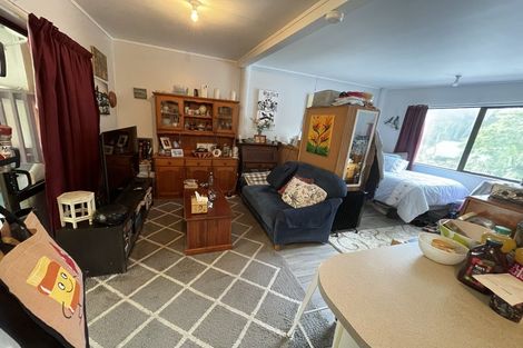 Photo of property in 54 Powells Road, Cable Bay, 0420
