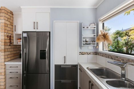 Photo of property in 39 Westwood Street, Bellevue, Tauranga, 3110