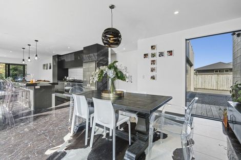 Photo of property in 13 Fernbrook Drive, Hurworth, New Plymouth, 4310