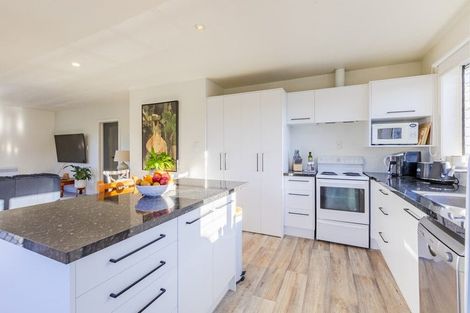 Photo of property in 1/11 Chester Street, Taradale, Napier, 4112