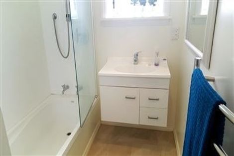 Photo of property in 22 Piko Crescent, Riccarton, Christchurch, 8041