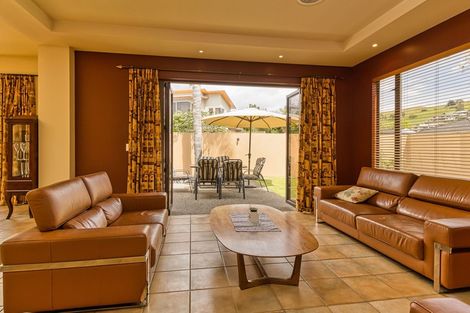 Photo of property in 25a Hetley Crescent, Taradale, Napier, 4112