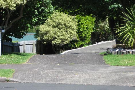 Photo of property in 38a Deverell Place, Northcross, Auckland, 0632