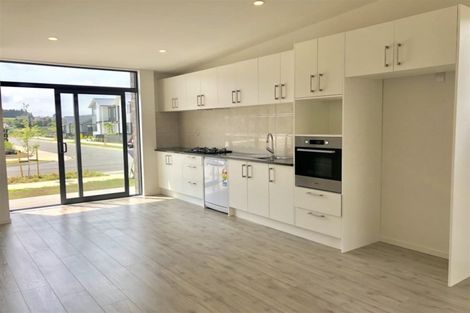 Photo of property in 7 Hoiho Road, Pukekohe, 2120