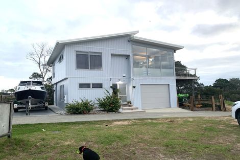 Photo of property in 10 Cornwall Way, Mangawhai Heads, Mangawhai, 0505