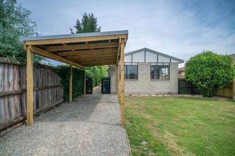 Photo of property in 92c/2 Englefield Road, Northwood, Christchurch, 8051