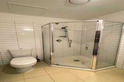 Photo of property in Bella Vista, 2d/84 Gunner Drive, Te Atatu Peninsula, Auckland, 0610