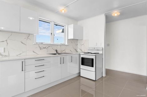 Photo of property in 3 Dreadon Road, Manurewa, Auckland, 2102