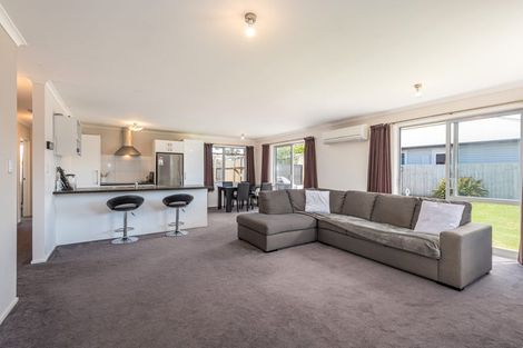 Photo of property in 32 Cumnor Terrace, Woolston, Christchurch, 8023