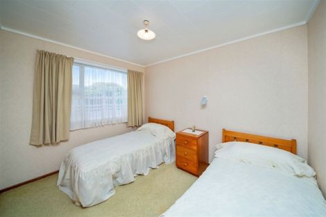 Photo of property in 11 Puriri Street, Hawera, 4610