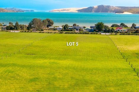Photo of property in 16 Koutu Point Road, Opononi, Kaikohe, 0473
