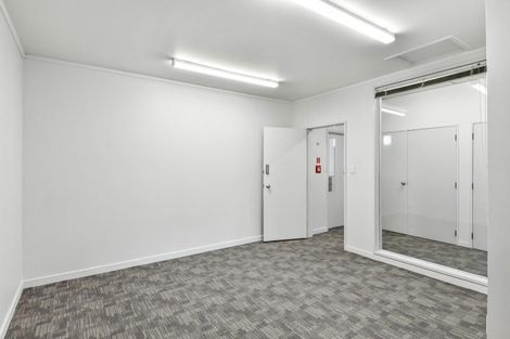 Photo of property in 224 Oxford Street, South Dunedin, Dunedin, 9012