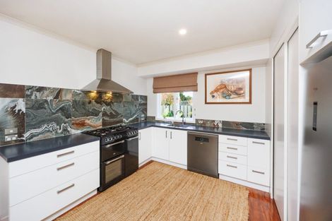 Photo of property in 35 Collingwood Street, Hokowhitu, Palmerston North, 4410