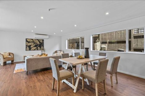 Photo of property in 21 Lawson Creek Street, Massey, Auckland, 0614