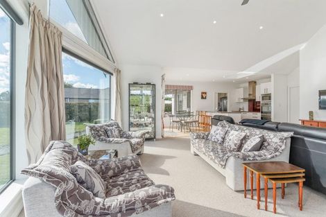 Photo of property in 3 Hartley Avenue, Carterton, 5713