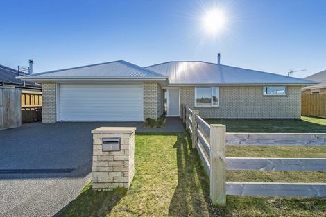 Photo of property in 18 Mclenaghan Road, Rolleston, 7614