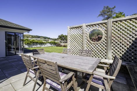 Photo of property in 34 Samwell Drive, Whitby, Porirua, 5024