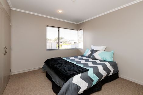 Photo of property in 5 Silkwood Place, Fitzherbert, Palmerston North, 4410