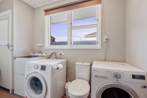 Photo of property in 66 Akaroa Street, Kaiapoi, 7630