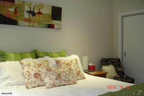 Photo of property in 3a Shalimar Crescent, Khandallah, Wellington, 6035